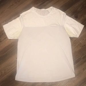 Men’s Lululemon t-shirt